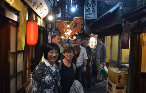 Book Golden Gai Food Tour (en español)